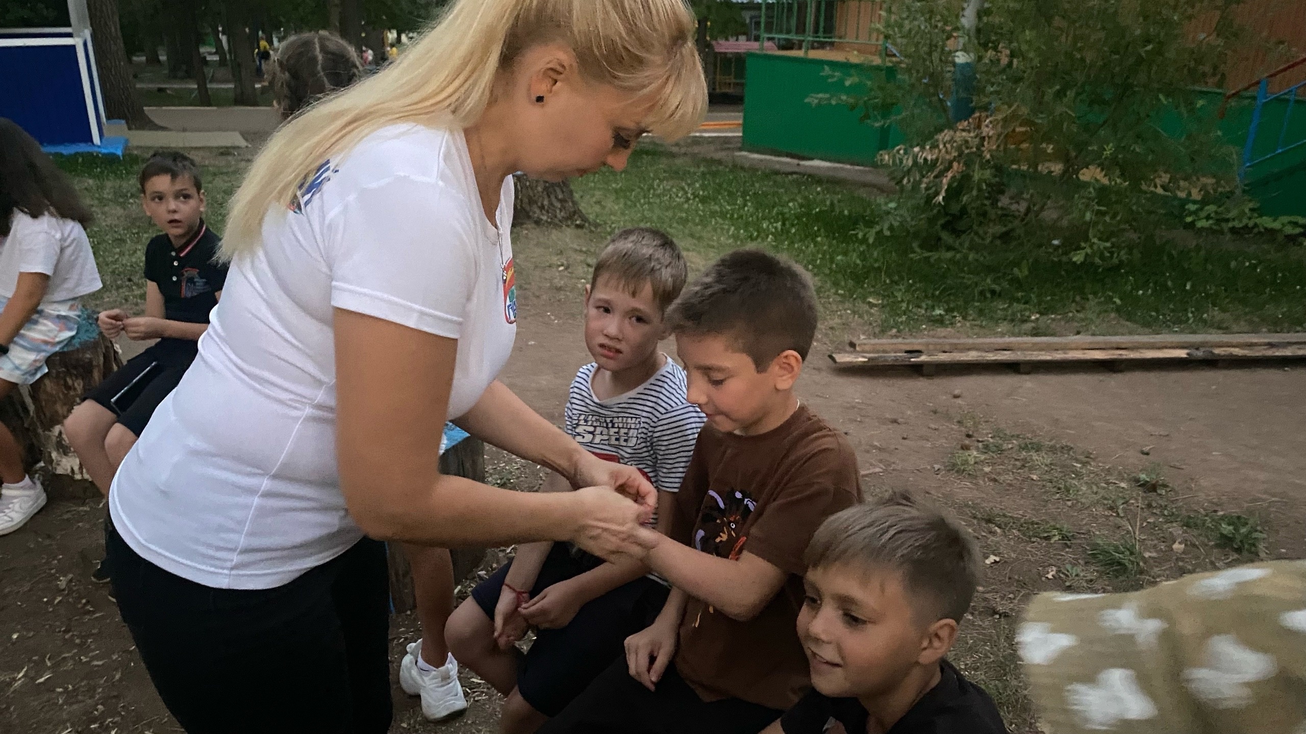 Вечерние огоньки в лагере душевное завершение дня