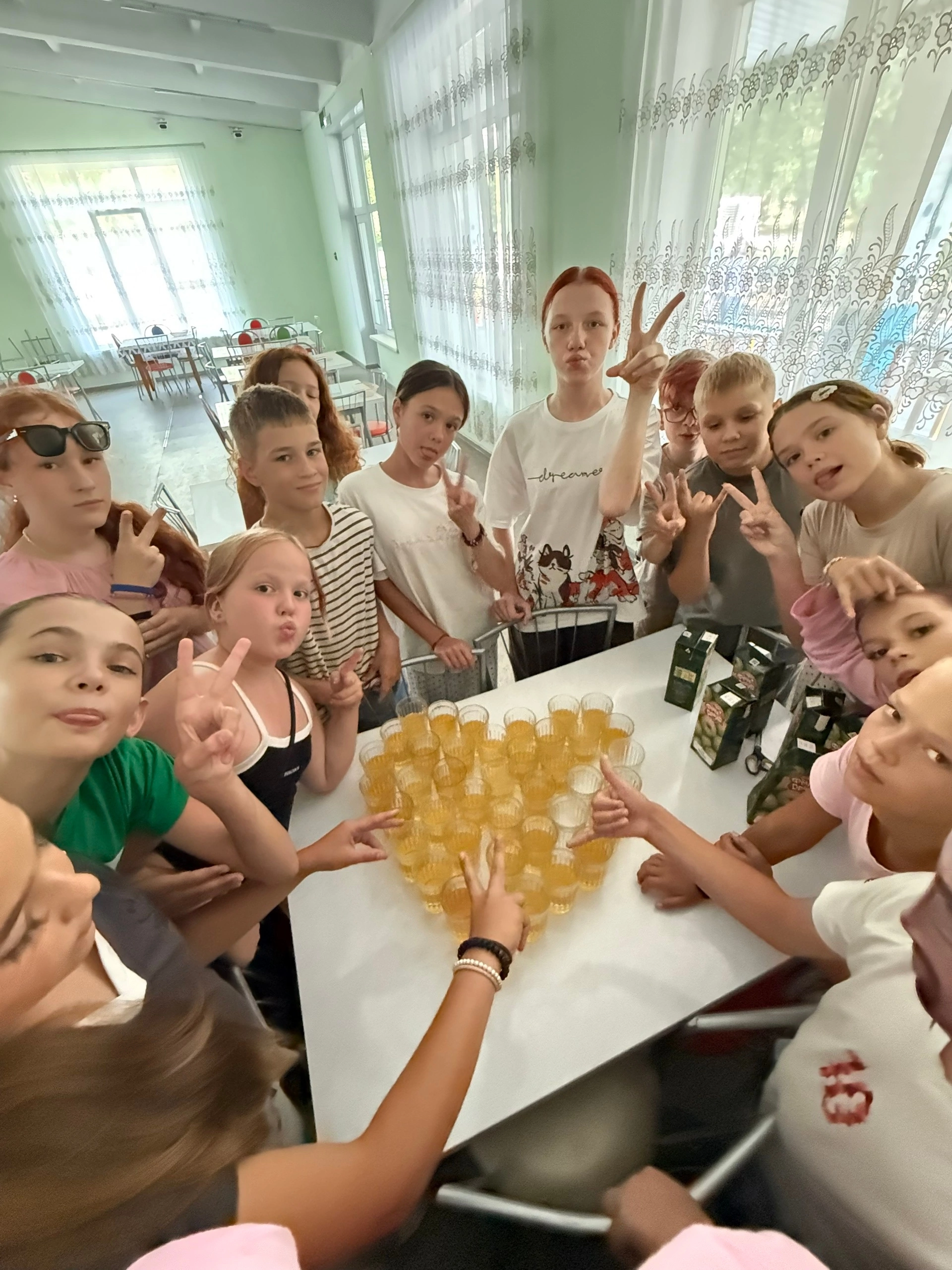 Йоооооу, на связи 4 музыкальная группа!