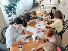 Выставка: "Рисунок. Работа родителей &ndash; гордость моя!"
