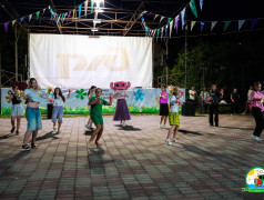 &laquo;Маска-шоу&raquo; в ДОЛ &laquo;Зеленый огонек&raquo;: как прошел ещё один весёлый вечер смены