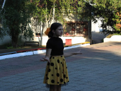 В День вожатых ребята подготовили праздничный концерт.