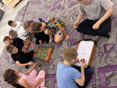 Час настольных игр в лагере &laquo;Надежда&raquo;
