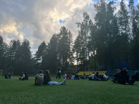 Вечерние отрядные мероприятия в «Маяке»: каждый отряд — целый мир!
