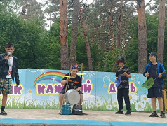 Вечеринка в стиле рок: блеск металла и рёв колонок