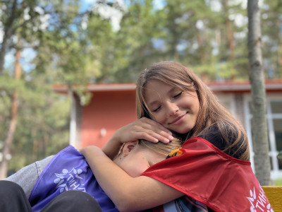 Помощники в лагере