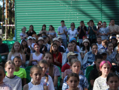 Яркий праздник творчества в ДОЛ «Ракета»: фестиваль «Ты супер»! 