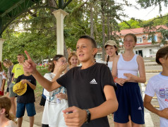 18 августа в ДОЛ "Бештау" прошел аукцион вожатских вещей