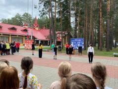 Торжественная линейка открытия третьей смены