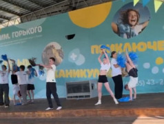 Чирлидинг: энергия поддержки и спортивный дух!