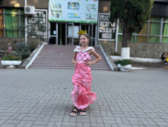 ДОЛ «Экспресс» перерабатывает звёзд: От Белль до Измы в мусорном гламуре!