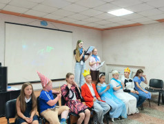 Торжественная церемония &laquo;Мистер и мисс лагеря&raquo; в &laquo;Надежде&raquo;