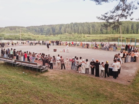 И снова в круг, и снова до утра... 