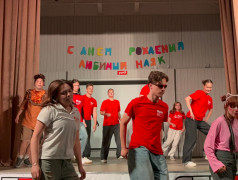Концерт открытия в лагере &laquo;Маяк&raquo;: день рождения &mdash; с любимыми героями!