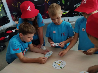 Игра делу не помеха