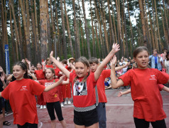 Стартин - море движения и веселья в лагере "Сосновый бор"