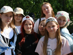 День Первых в лагере &laquo;Лазурный&raquo;: яркий старт смены!