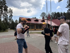 Самооборона в деле: ребята из ДОЛ им. Гагарина осваивают азы защиты! 
