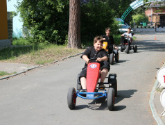  &laquo;Детский автогородок&raquo; приехал в &laquo;Лазурный&raquo;!