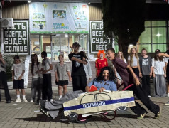Точь‑в‑точь: или как за один вечер собрать весь мировой хит‑парад на одной площади!