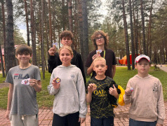 Битва умов: юные стратеги против шахматной звезды