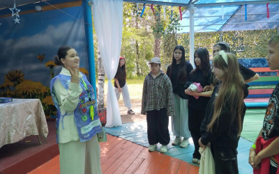Юные руководители