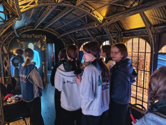 Посещение &laquo;Поезда Победы&raquo; и письма российским солдатам в лагере &laquo;Надежда&raquo;