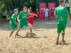Завершающий турнир по пляжному футболу в ДОЛ "Локомотив"