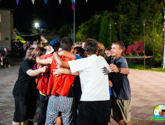 Тепло прощания: в ДОЛ &laquo;Зеленый огонек&raquo; завершился четвертая смена трогательным вечером