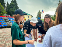 Тин-лига провела квест "12 шагов к твоему движению".