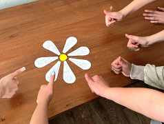 Первый искрящийся день: как в лагере выбирали капитанов и находили друзей!