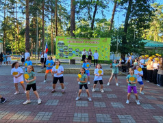 &laquo;Зеленый огонек&raquo; зажигает сердца: старт 2-й смены и День молодежи на ЮВЖД!