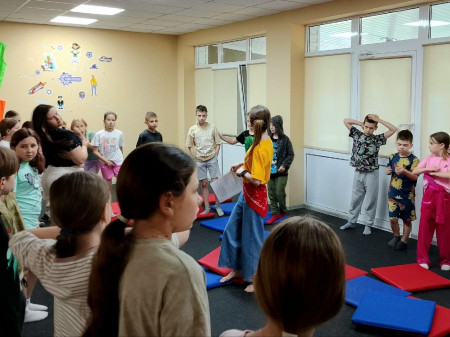 В «Зелёном огоньке» сыграли в «Моя запятая: принять нельзя — отказаться» 