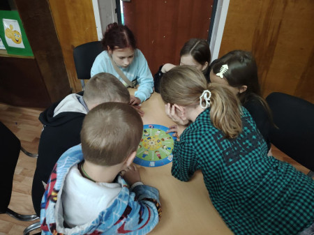 ЖЕЛЕЗНОДОРОЖНАЯ ИГРОТЕКА. СЕКРЕТНАЯ СБОРКА КВДРОНАВТА.