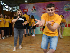 Концерт "Вожатый плюс Я" в лагере "Сосновый бор"