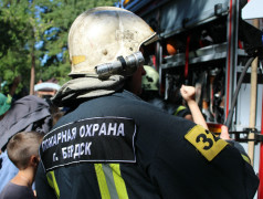 Огонь, вода и... настоящие герои! К нам в &laquo;Лазурный&raquo; приезжала пожарная охрана г. Бердска!