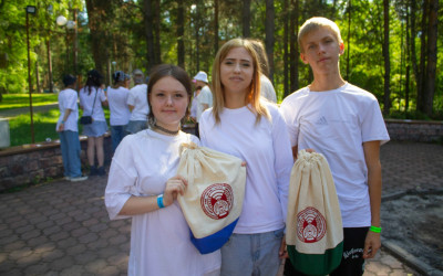 Своих не бросаем: как детские лагеря приняли &laquo;Железнодорожный вызов&raquo; 