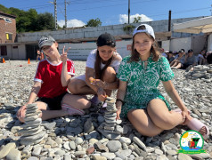 Привет, море: активный отдых на пляже в ДОЛ &laquo;Зеленый огонек&raquo;