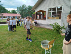 Мокрые эстафеты и море смеха: &laquo;Банные сражения&raquo; в &laquo;ЮЖД&raquo;  