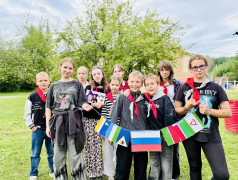 Народов много, а страна ОДНА! : Культурный код единой страны в "Огоньках"!