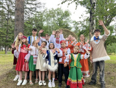 Сегодня мы все стали лепестками одной ромашки!
