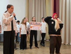 &bdquo;Лето, солнце, жара&ldquo;: в лагере отгремел конкурс КВН