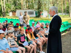 День духовности в ДОЛ &laquo;Ракета&raquo;: служба с отцом Дмитрием