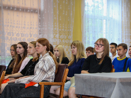 Роспотребнадзор провёл беседу с экспрессами о профилактике ВИЧ/СПИД 