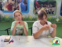 Звёзды своими руками: кружок рукоделия в ДОЛ &laquo;Зелёный огонёк&raquo;