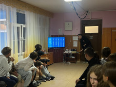 Отрядные будни: смех, квизы и квесты 