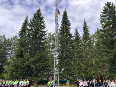 ТРАДИЦИОННАЯ ЕЖЕНЕДЕЛЬНАЯ ТОРЖЕСТВЕННАЯ ЛИНЕЙКА – СТАРТ НОВОЙ НЕДЕЛИ!