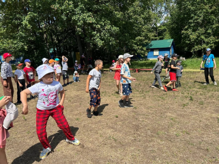 «Вышибалы» в лагере «Костёр»!