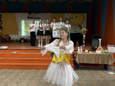 Россия: единство сердец, культур и обычаев!