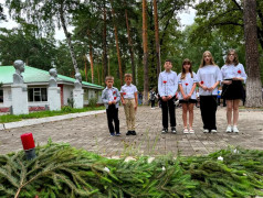 День памяти и скорби прошёл в ДОЛ "Зелёный огонёк".