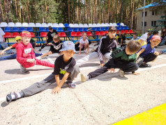 Как лагерь отметил День физкультурника!